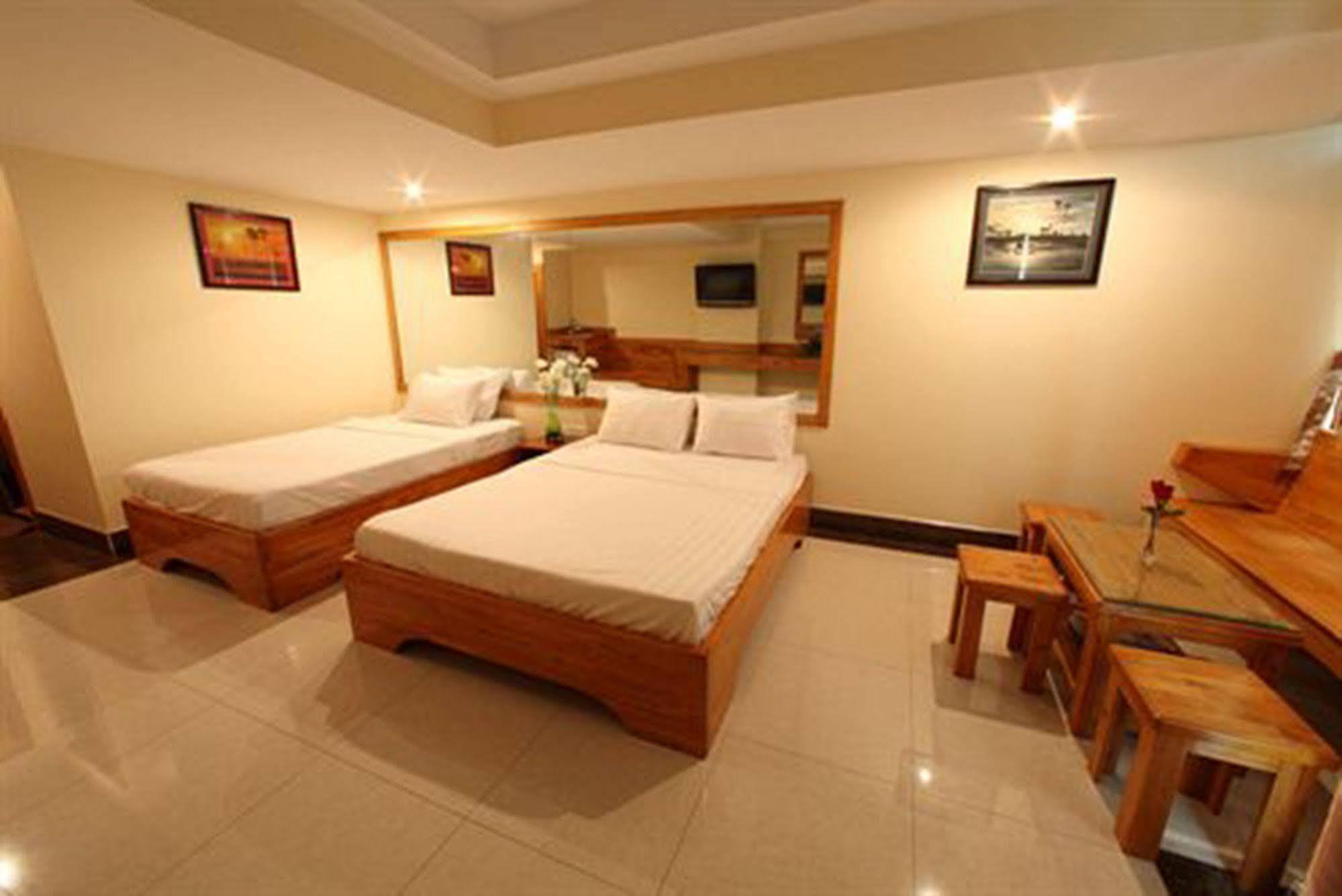 Lucky Star 2 Hotel Phnompenh Exteriér fotografie