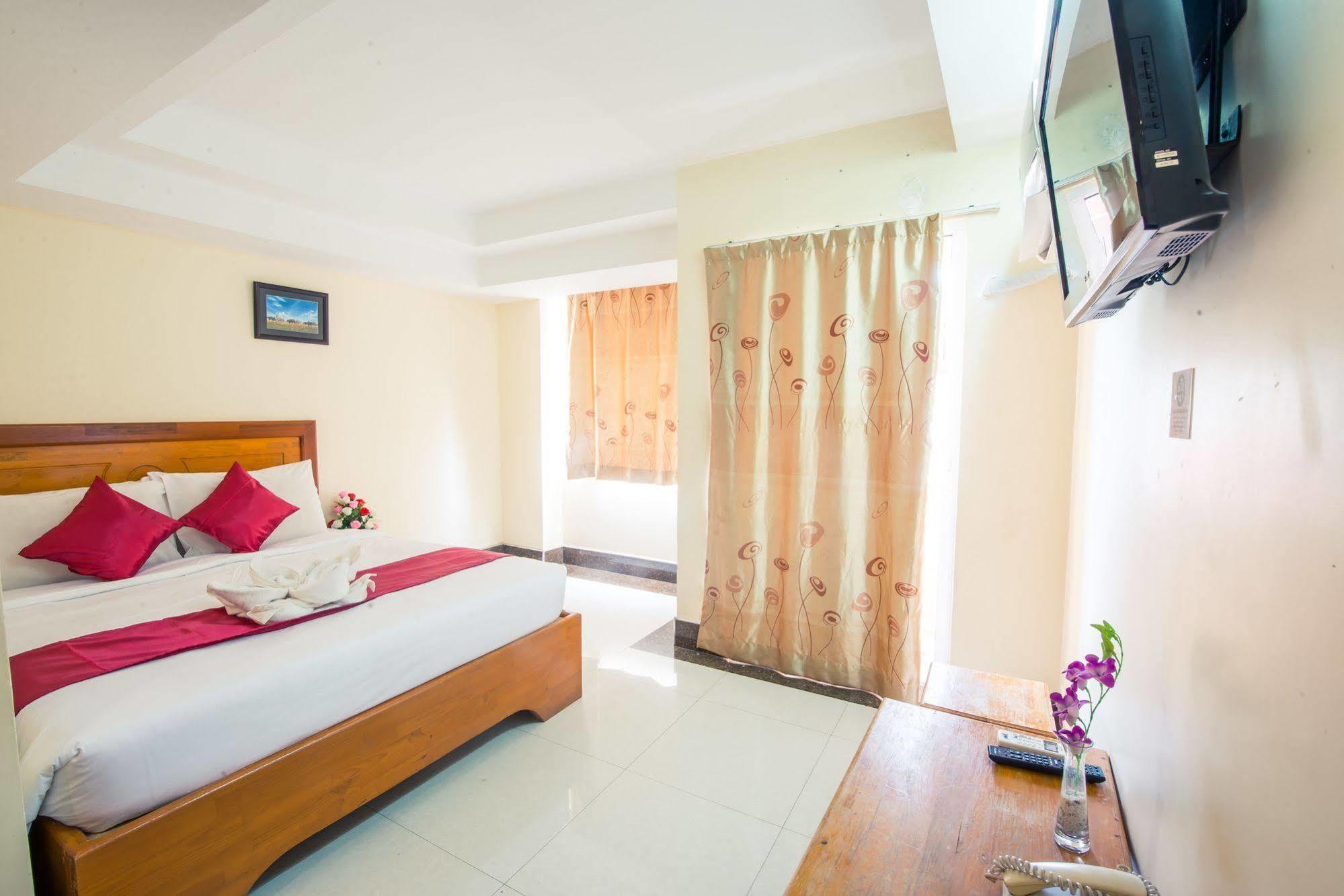 Lucky Star 2 Hotel Phnompenh Exteriér fotografie